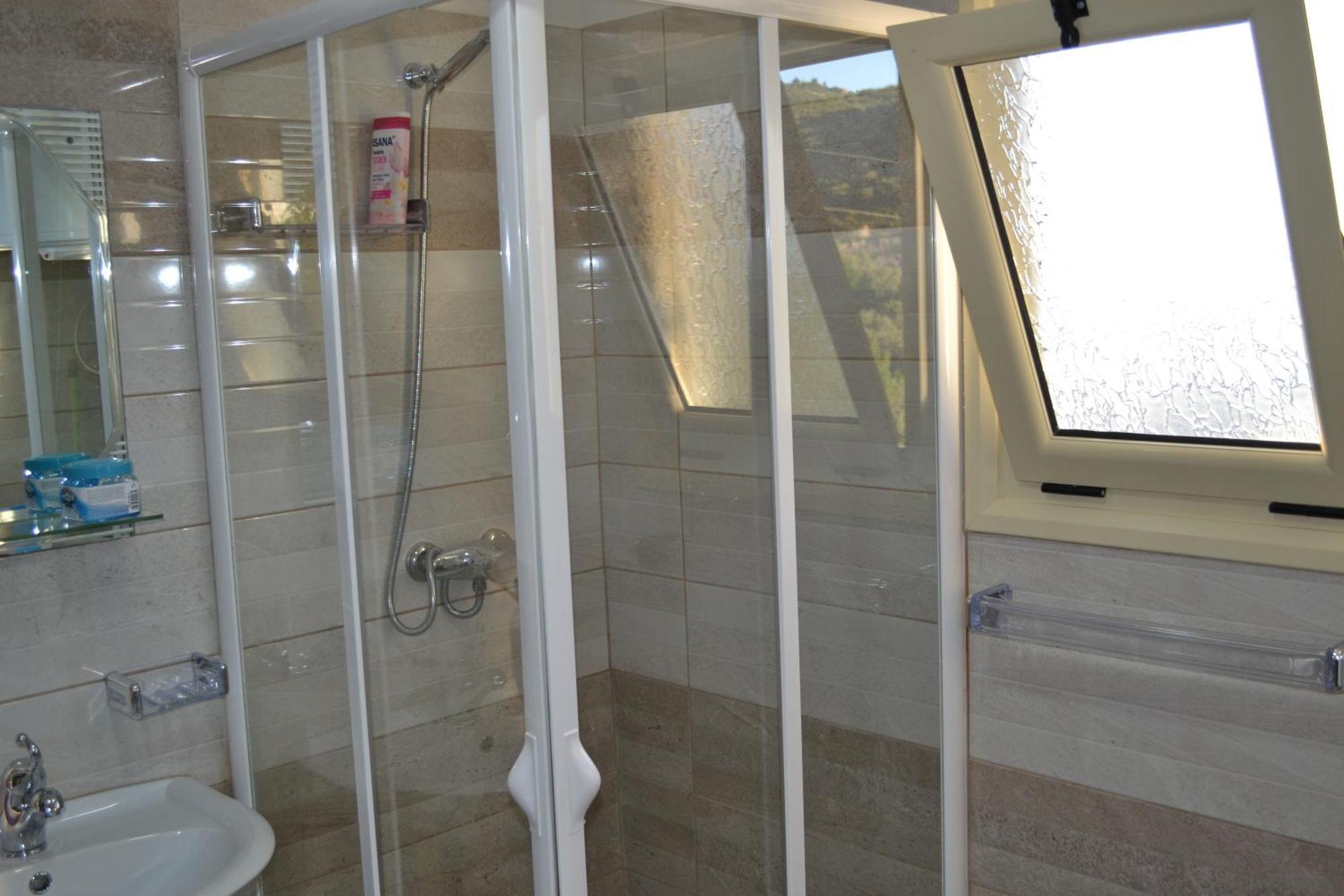 Apartamento Seaview Penthouse Terrace & Garage Vlorë Exterior foto